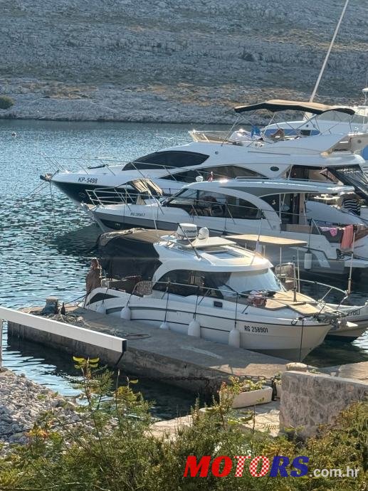 2018' Beneteau Antares 8 photo #1