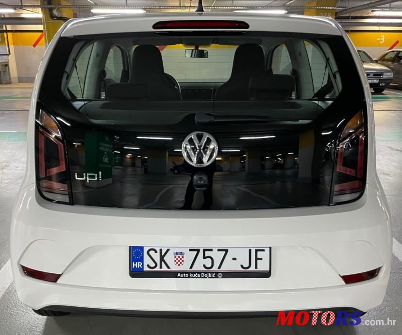 2017' Volkswagen Up! 1,0 photo #6