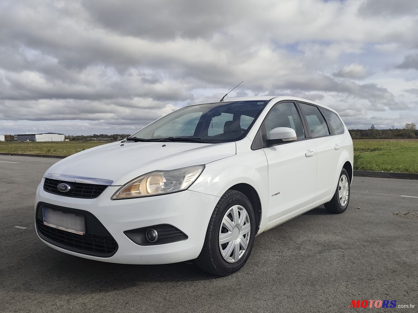 2008' Ford Focus Karavan photo #2