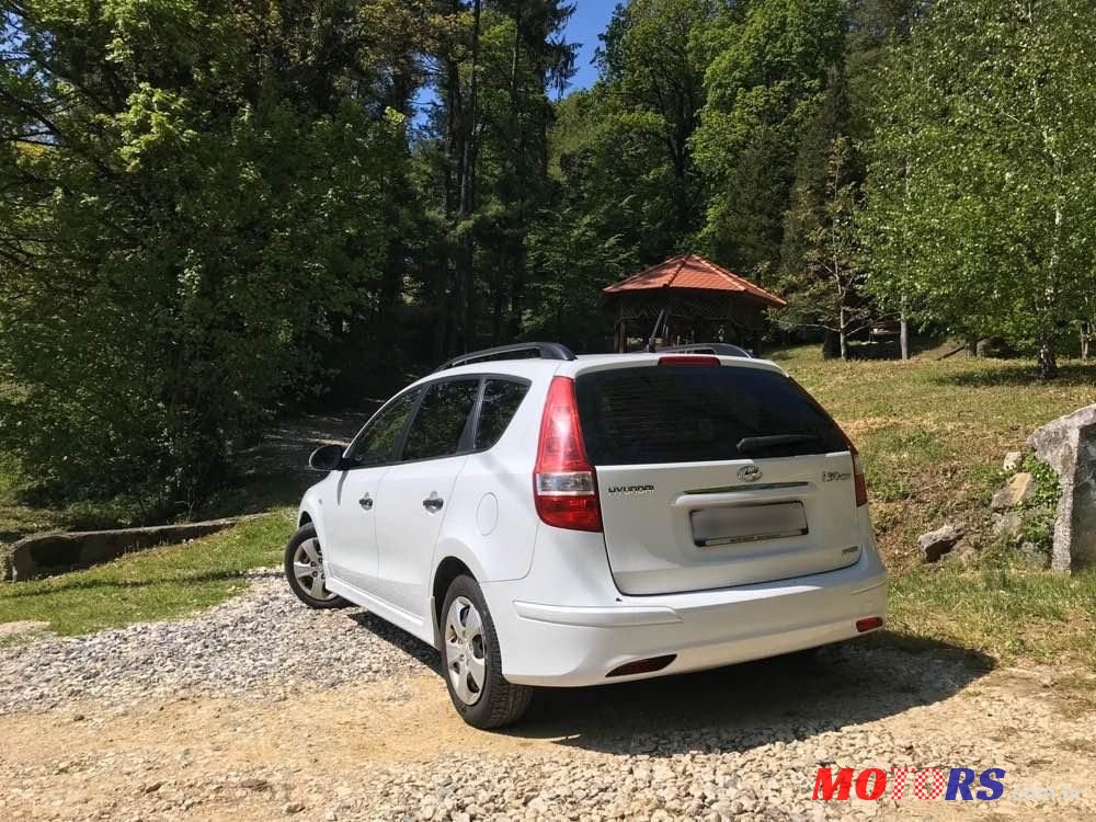 2010' Hyundai i30 1,6 Crdi photo #4