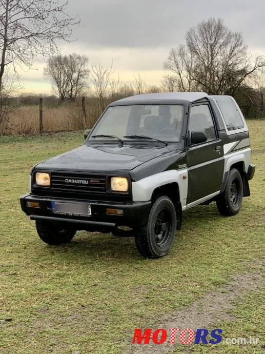 1990' Daihatsu Feroza 16V photo #1