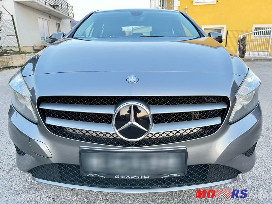 2015' Mercedes-Benz A-Klasa photo #2