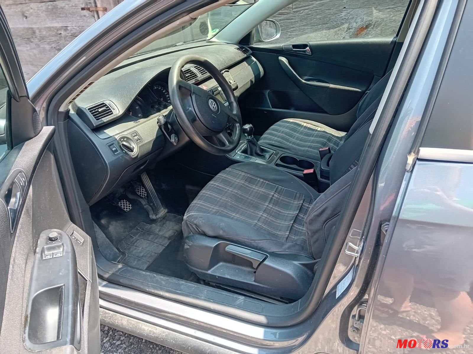 2007' Volkswagen Passat 1,9 Tdi photo #4