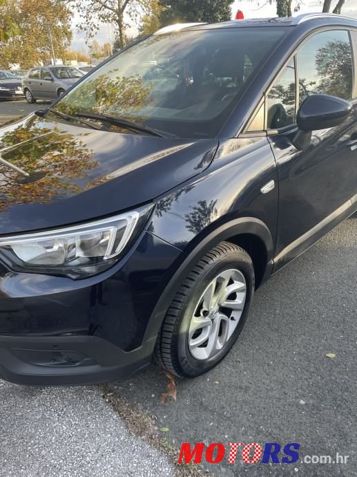 2019' Opel Crossland X photo #3