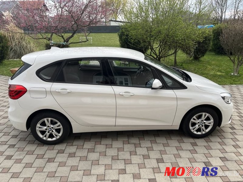 2015' BMW Serija 2 218D photo #6