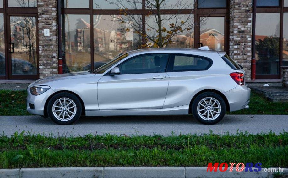 2013' BMW Serija 1 116D photo #1