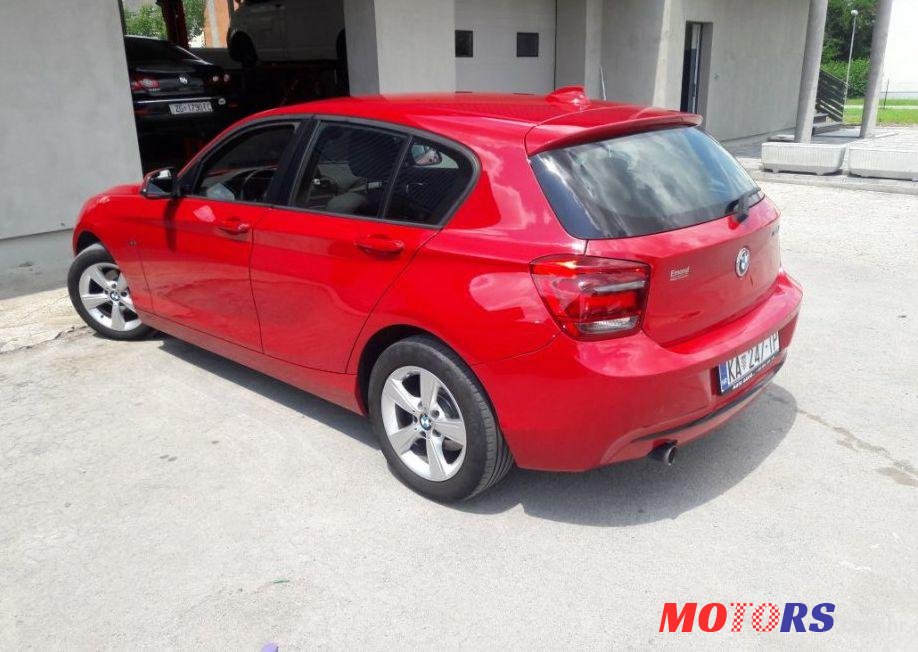 2014' BMW Serija 1 118D photo #4