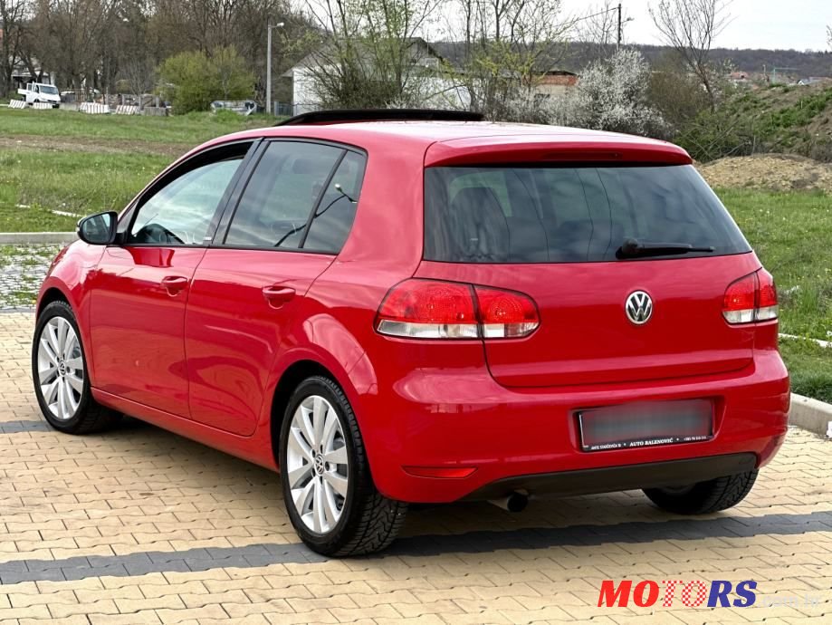 2012' Volkswagen Golf VI 1,6 Tdi Style photo #3