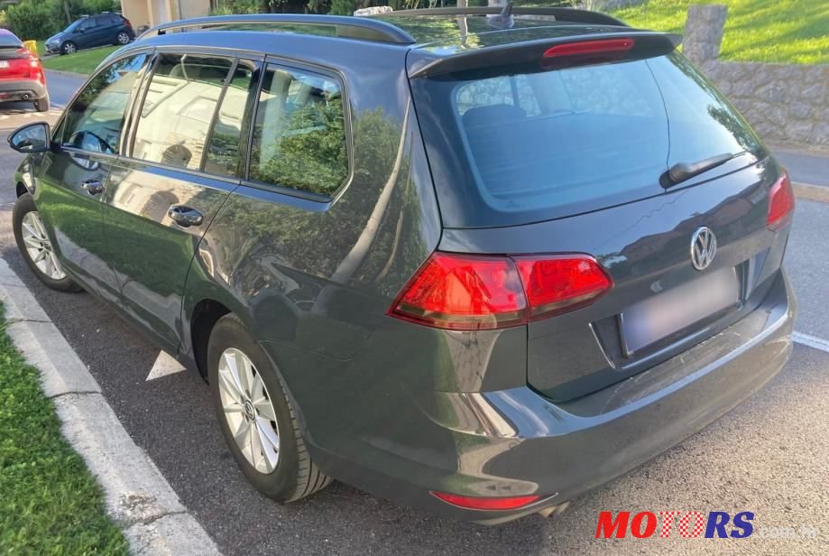 2017' Volkswagen Golf VII Variant photo #6