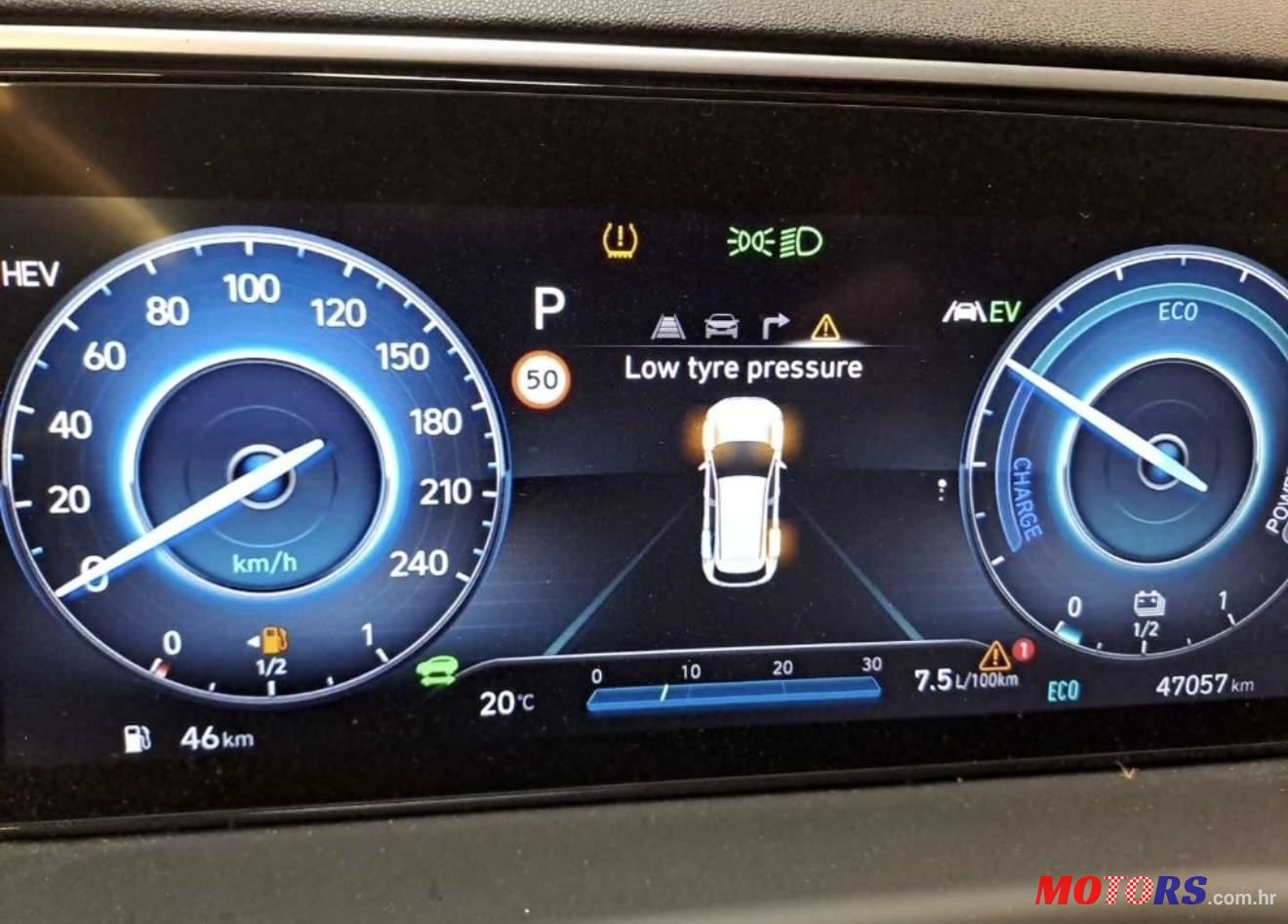 2021' Hyundai Tucson 1.6 Phev photo #2