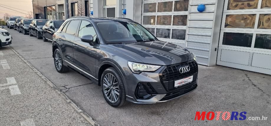 2019' Audi Q3 35 Tdi photo #2