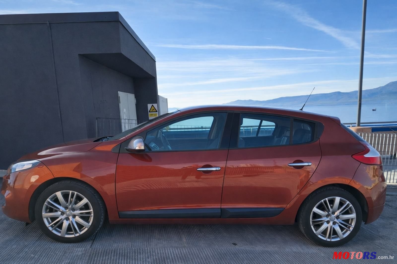 2010' Renault Megane 1,6 16V photo #2