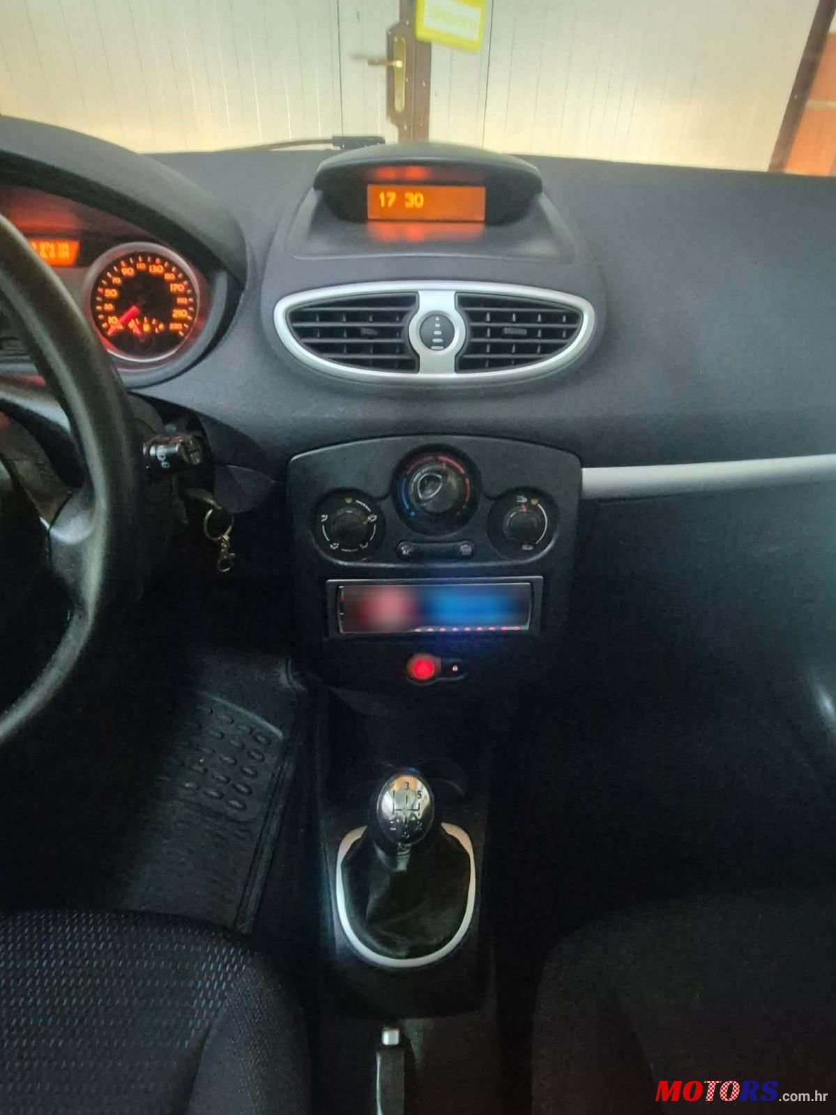 2008' Renault Clio 1,2 16V photo #4