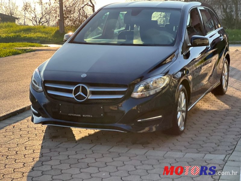 2018' Mercedes-Benz B-Klasa 180 photo #3