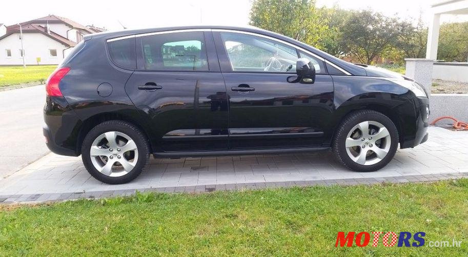 2011' Peugeot 3008 1,6 Hdi photo #2