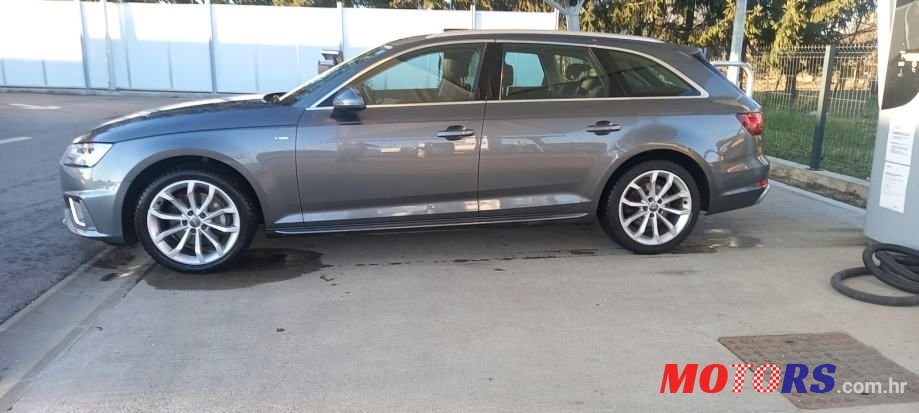 2019' Audi A4 Avant photo #3