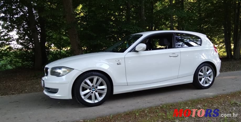 2009' BMW Serija 1 116D photo #1