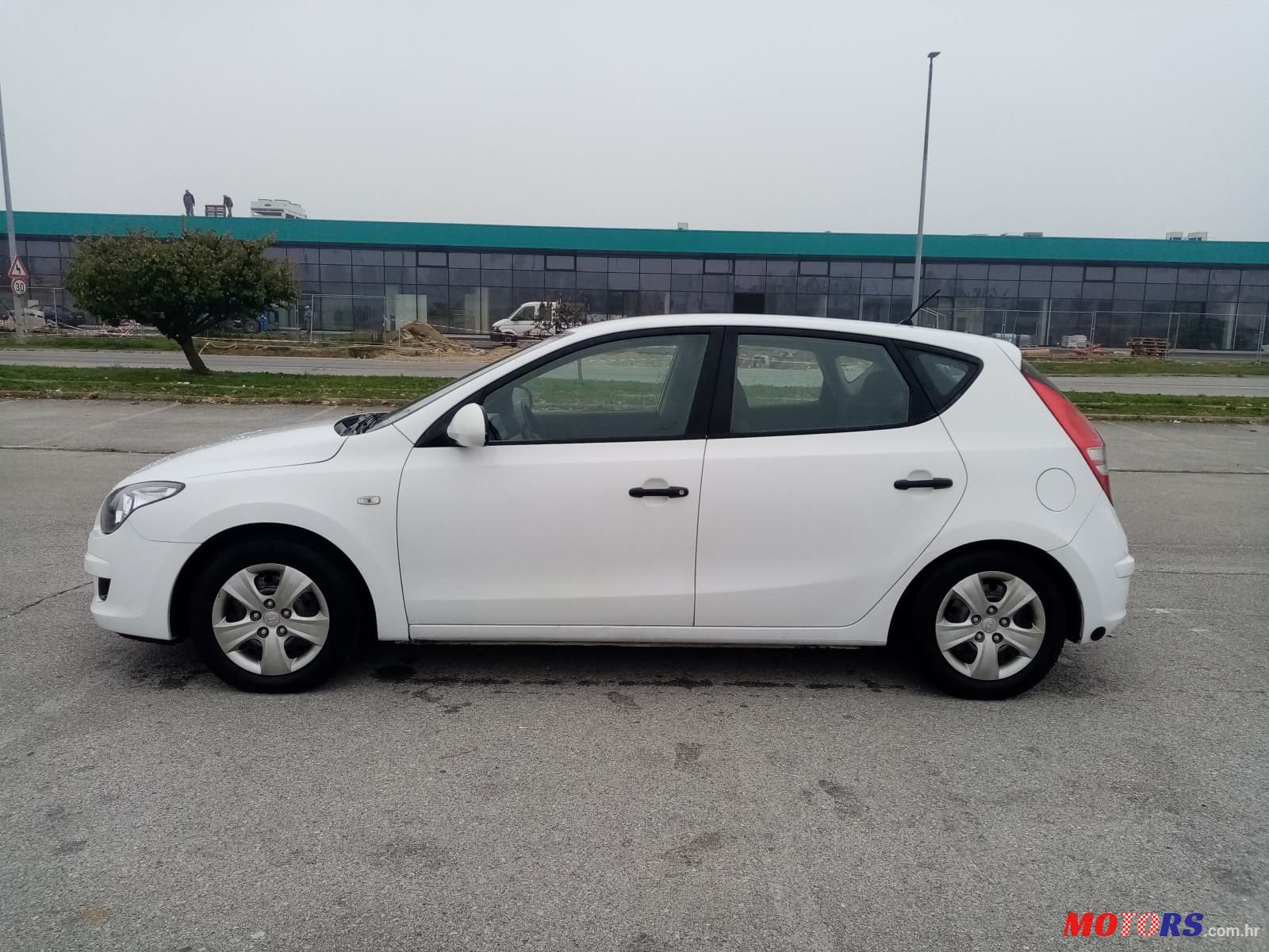 2010' Hyundai i30 1,4 16V photo #5