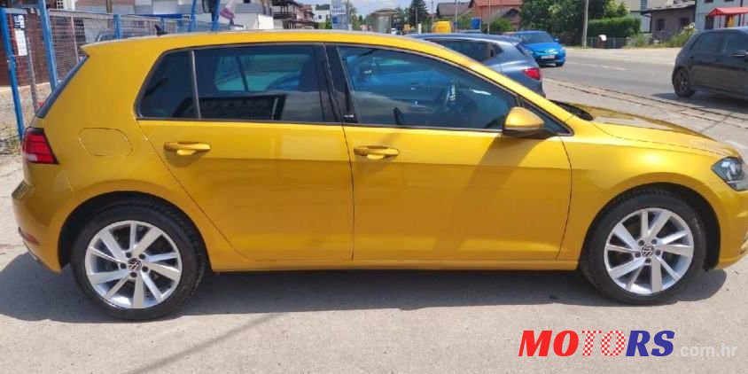 2017' Volkswagen Golf 7 photo #2