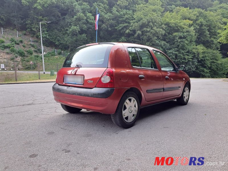 2004' Renault Clio 1,5 Dci photo #3