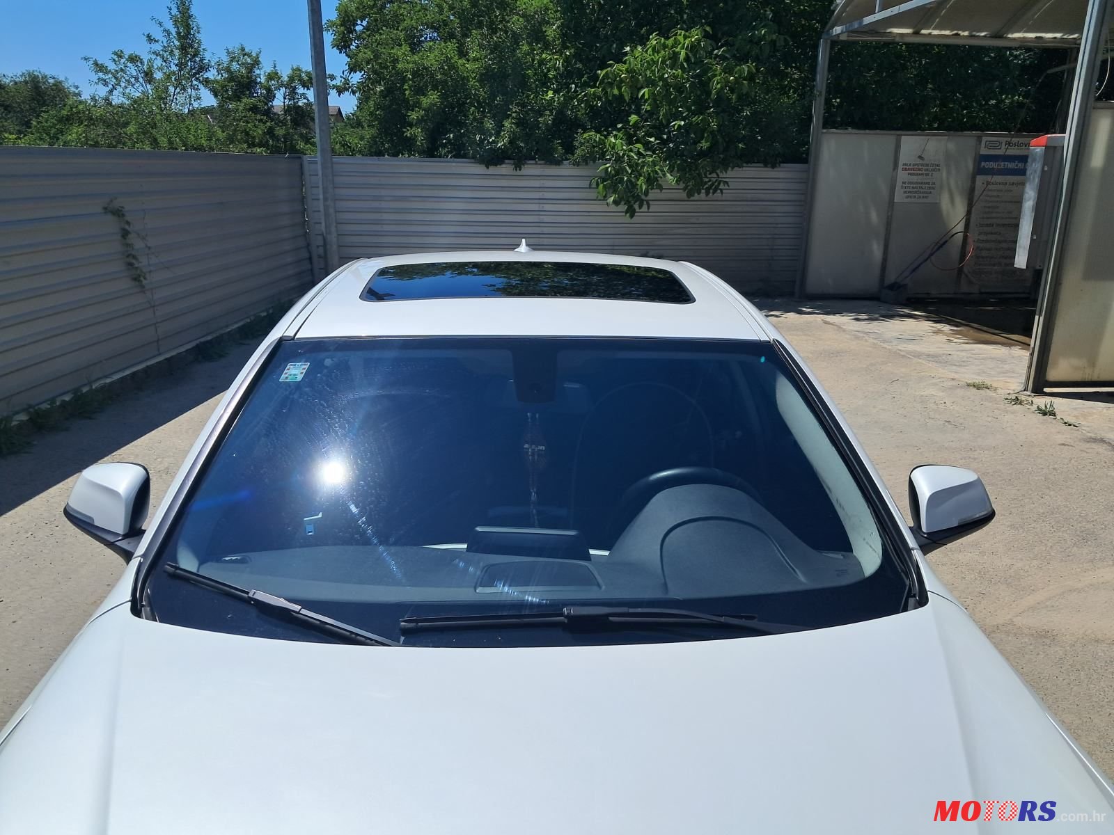 2015' BMW Serija 3 320D photo #2