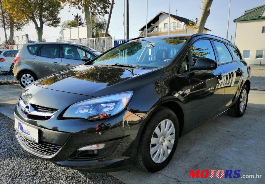 2015' Opel Astra Karavan Sports 1,6 Cdti photo #1
