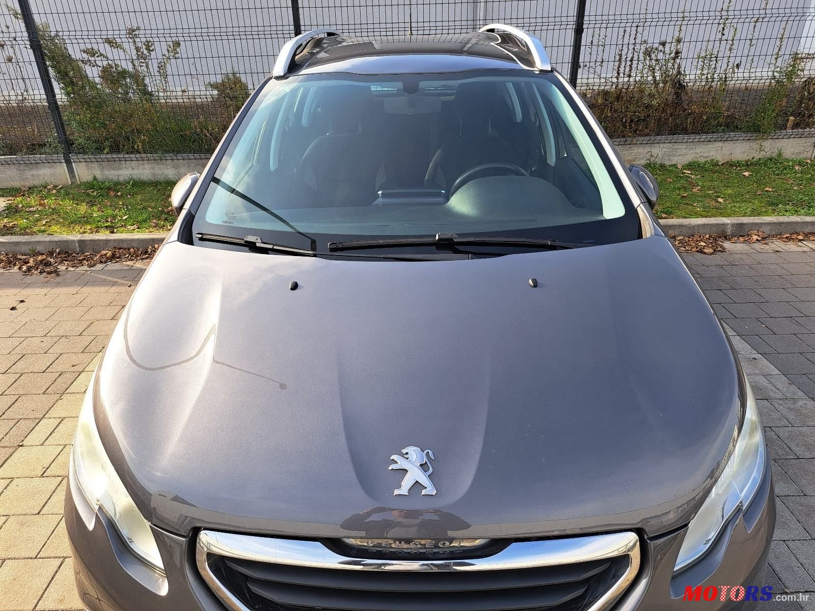 2014' Peugeot 2008 1,6 E-Hdi photo #2