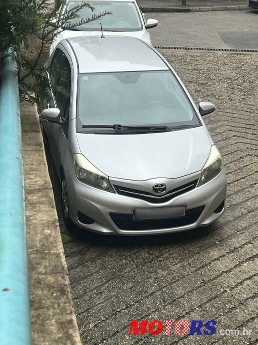 2012' Toyota Yaris 1,3 3 Vvt-I photo #5