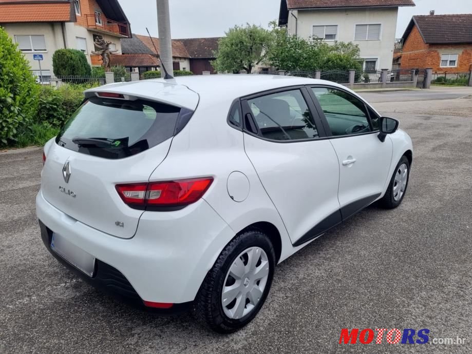 2016' Renault Clio Dci photo #3