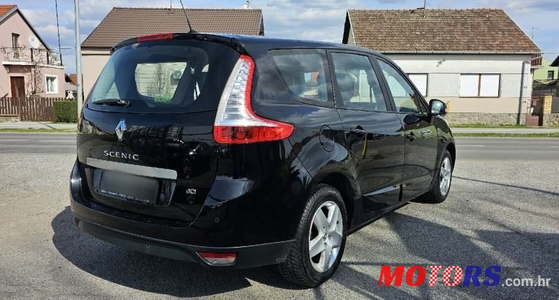 2014' Renault Grand Scenic 1.5 Dci photo #5