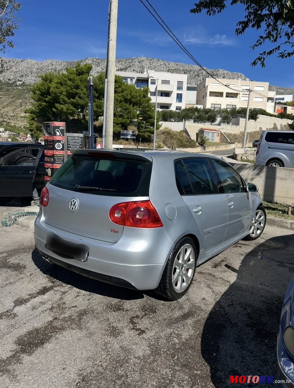 2005' Volkswagen Golf V 1,9 Tdi photo #1