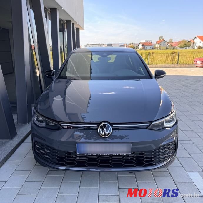 2023' Volkswagen Golf VIII 2,0 Tsi photo #6