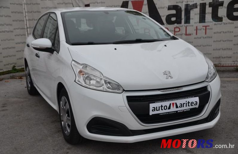 2015' Peugeot 208 1,6 Bluehdi photo #1