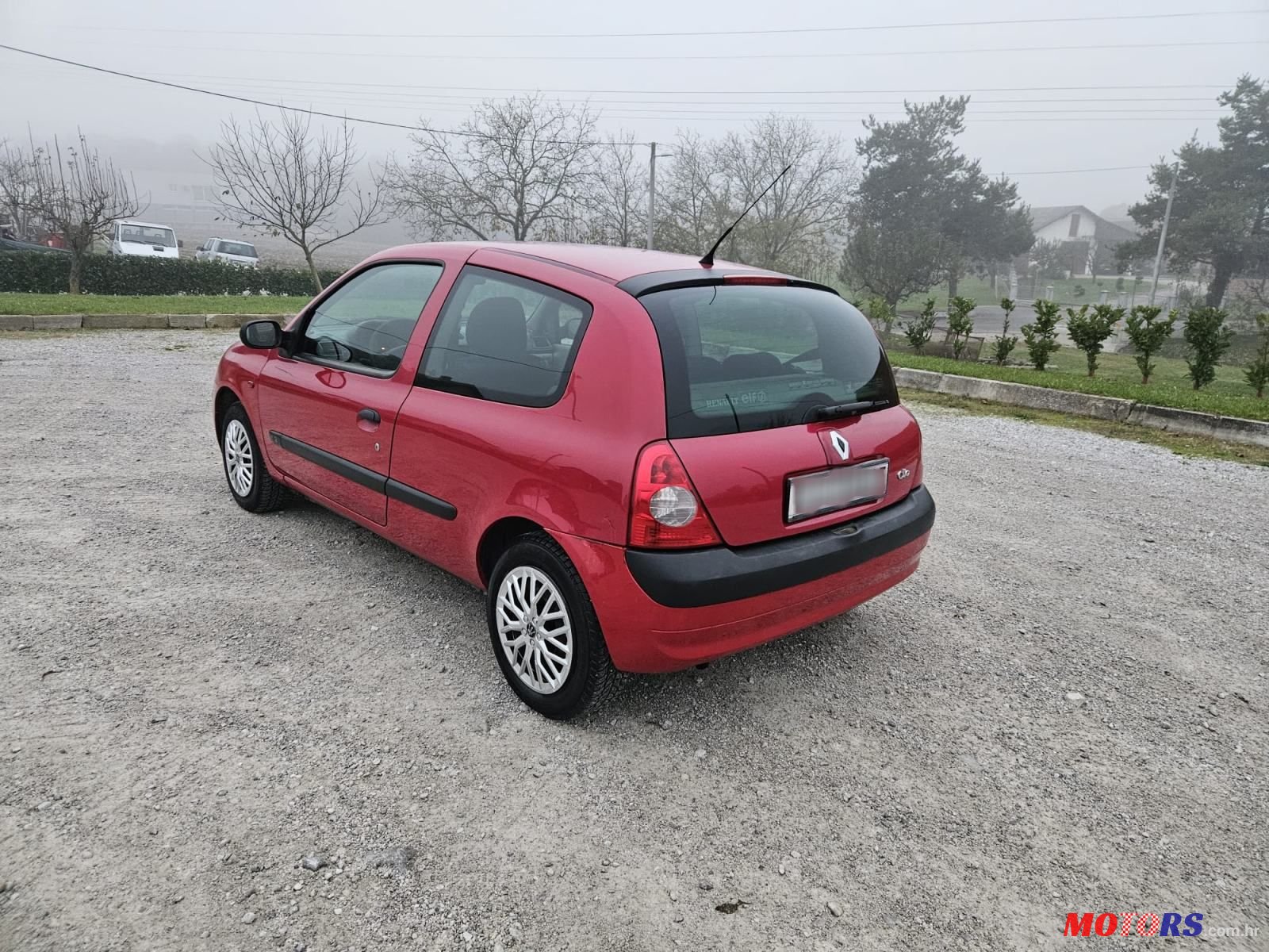 2001' Renault Clio 1,2 photo #2