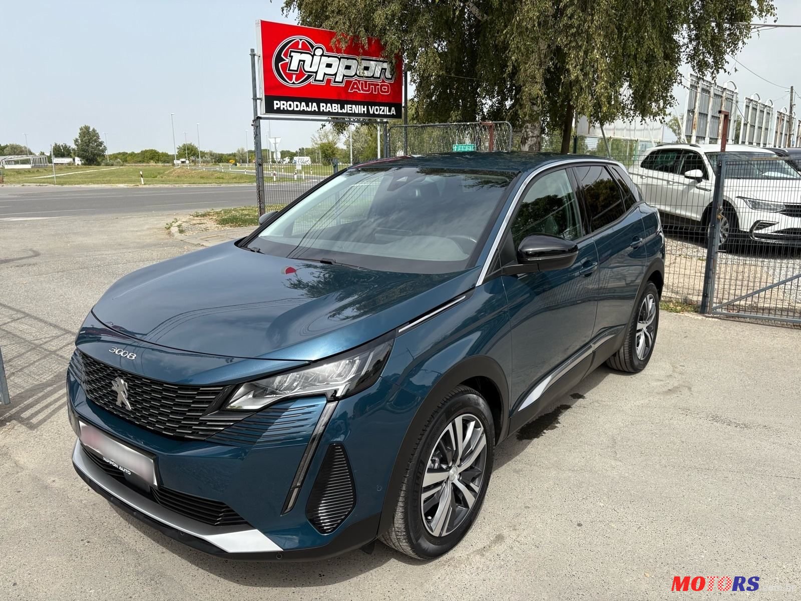 2022' Peugeot 3008 1,5 photo #1