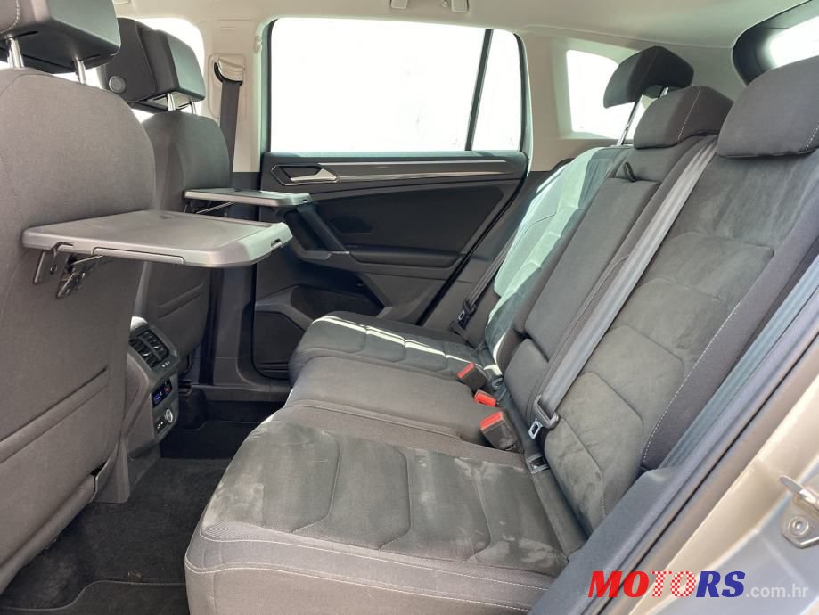 2017' Volkswagen Tiguan 2,0 Tdi photo #6