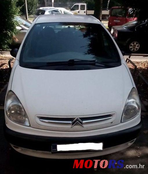 2000' Citroen Xsara Picasso 2,0 HDi photo #3