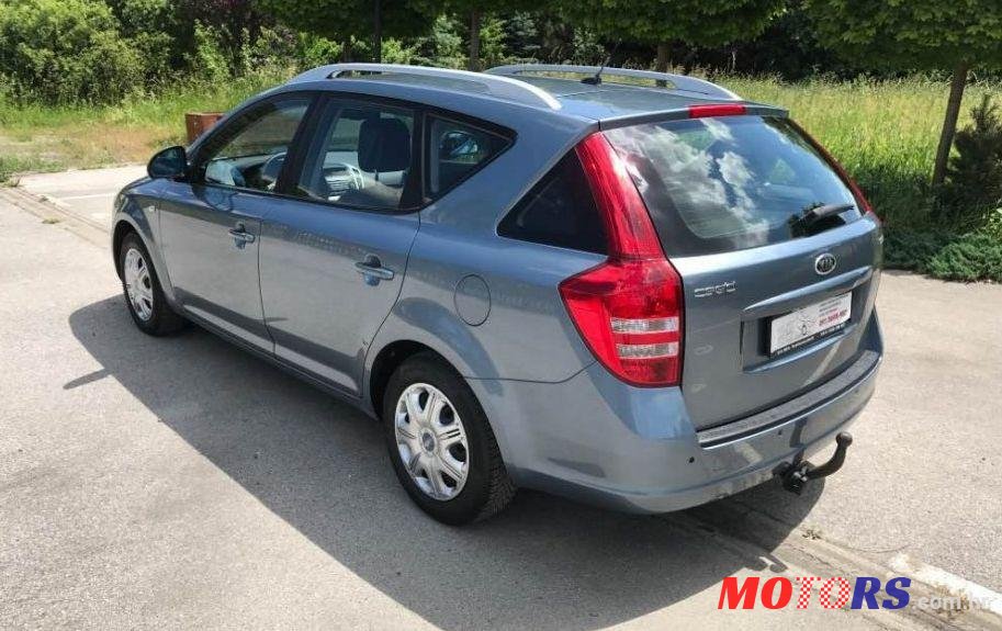 2009' Kia Ceed 1,6 Crdi Tx Sport photo #2