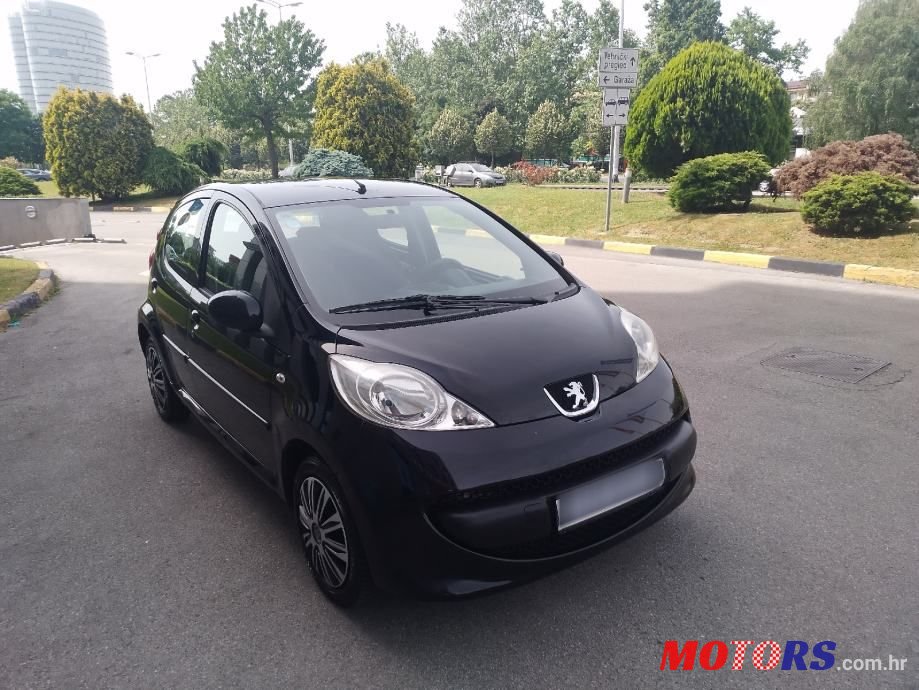 2007' Peugeot 107 photo #4