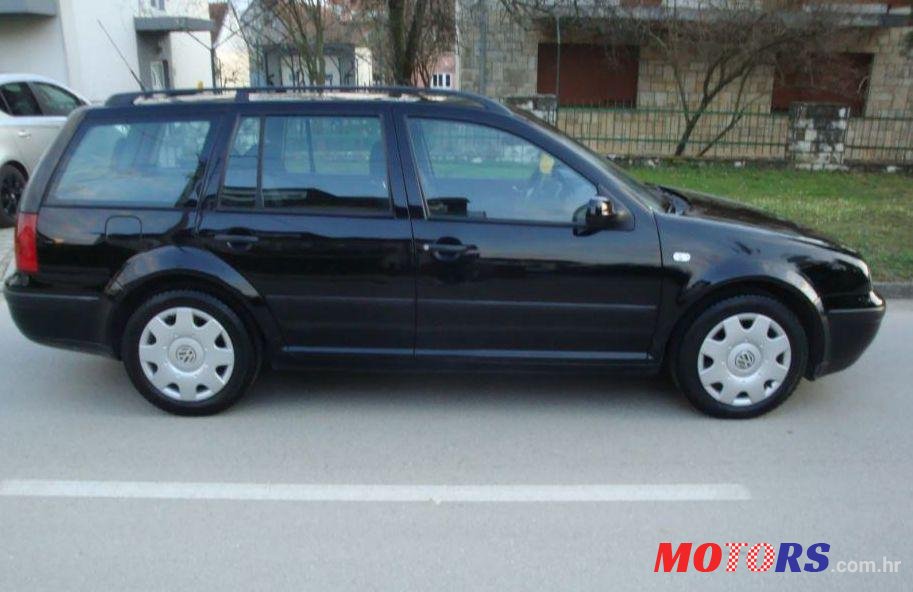 2001' Volkswagen Golf IV photo #1