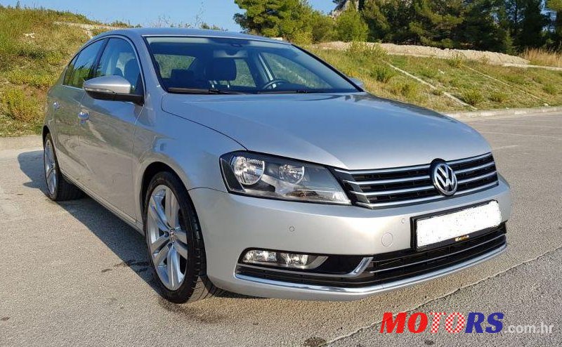 2012' Volkswagen Passat 2,0 Tdi Bmt photo #1