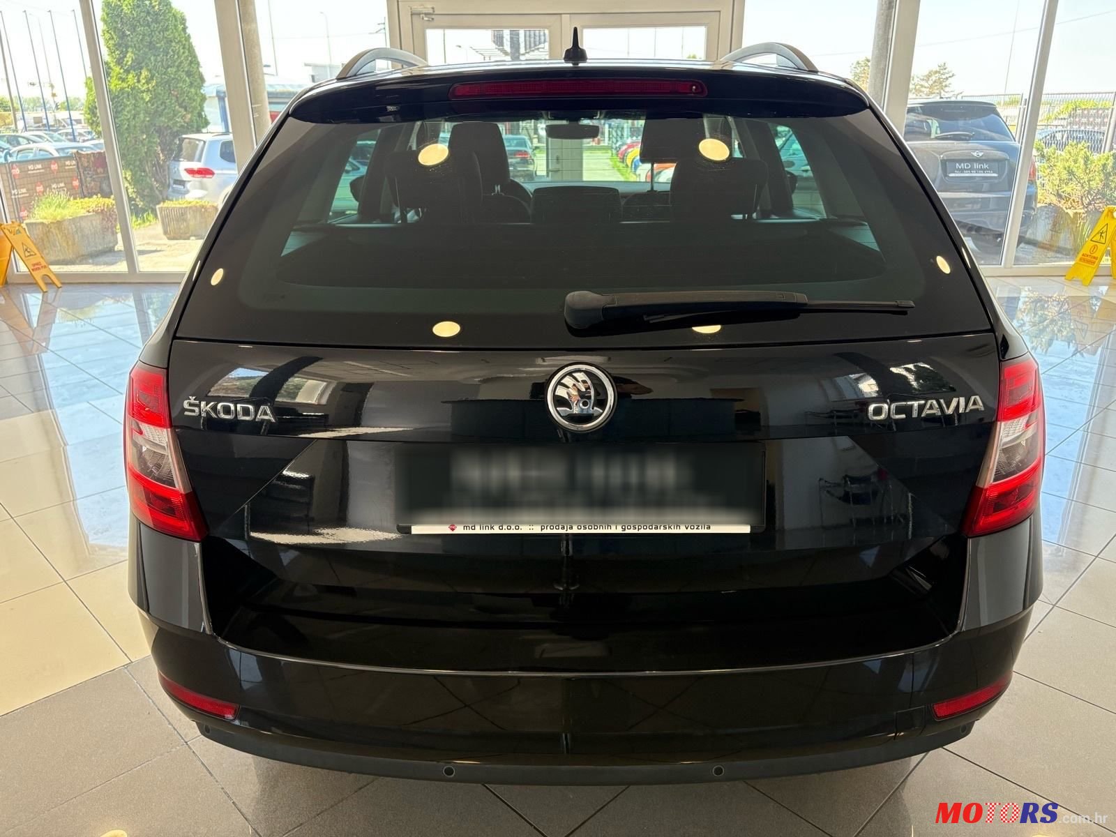 2018' Skoda Octavia Combi photo #6