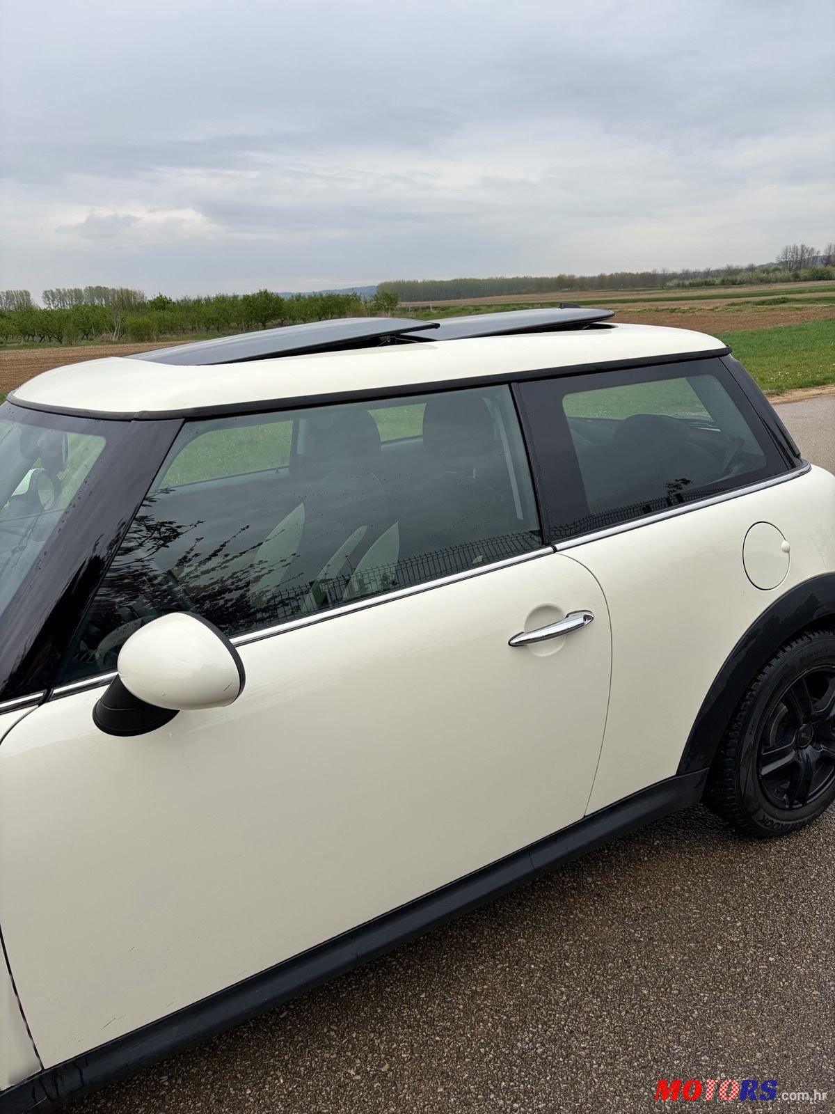 2007' MINI Cooper 1,4 photo #2