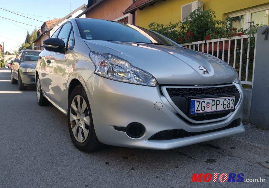 2015' Peugeot 208 1,4 Hdi photo #1
