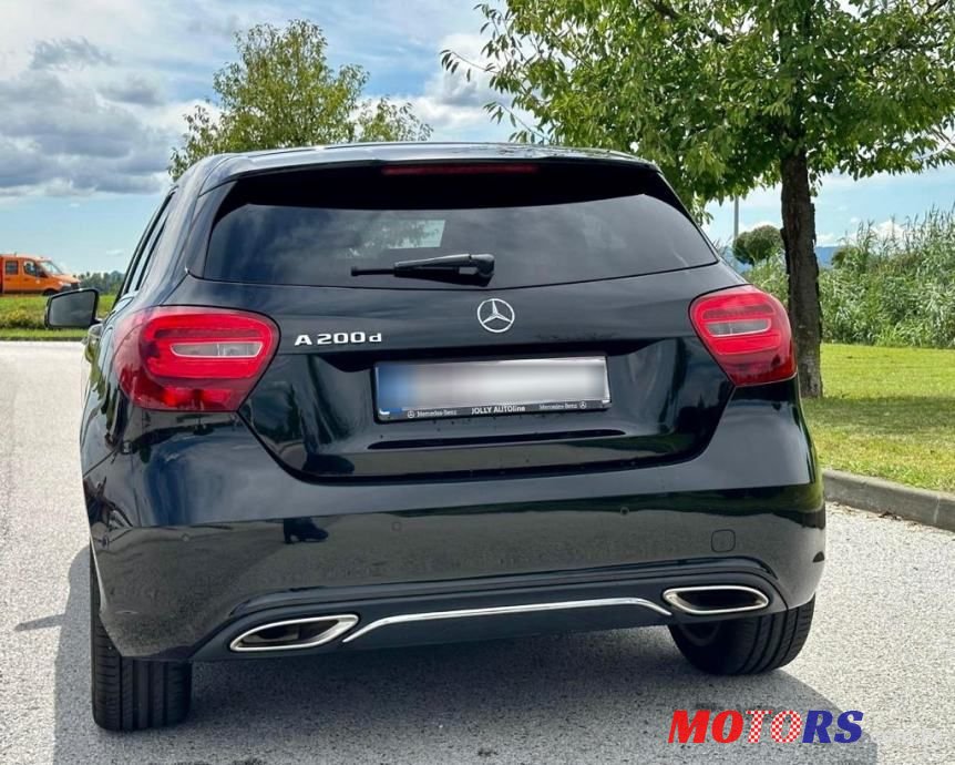 2017' Mercedes-Benz A-Klasa A 200 photo #3