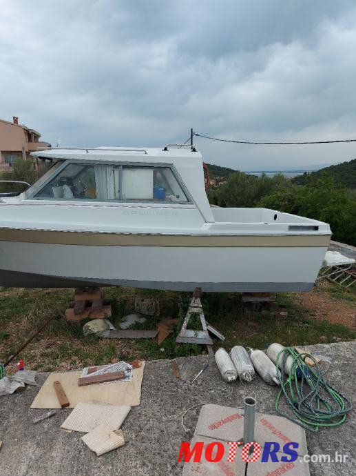 1984' Bayliner Explorer 21 photo #1