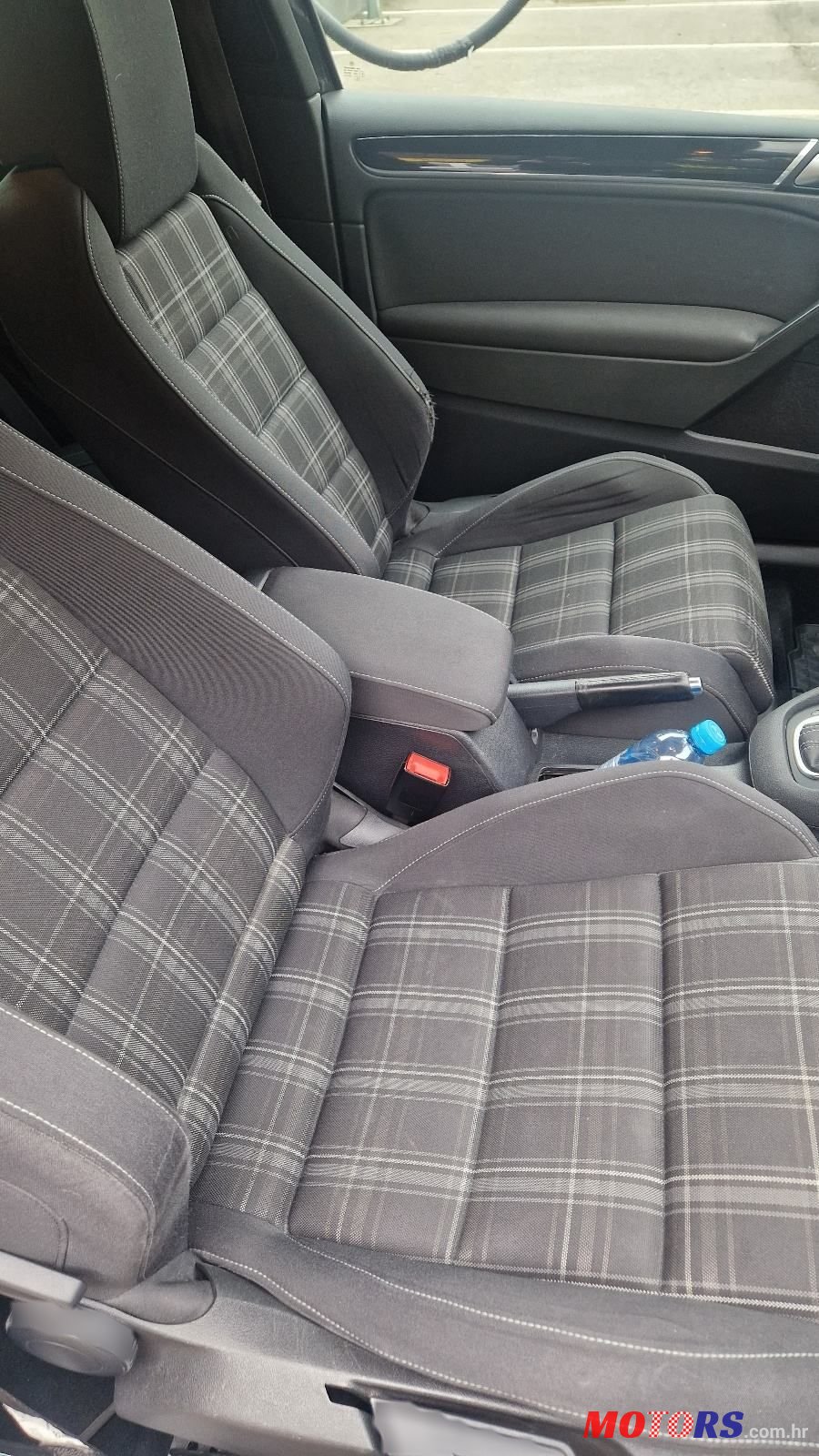 2011' Volkswagen Golf VII 2,0 Tdi photo #5