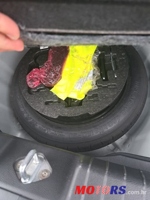 2017' Hyundai i20 1,1 Crdi photo #6