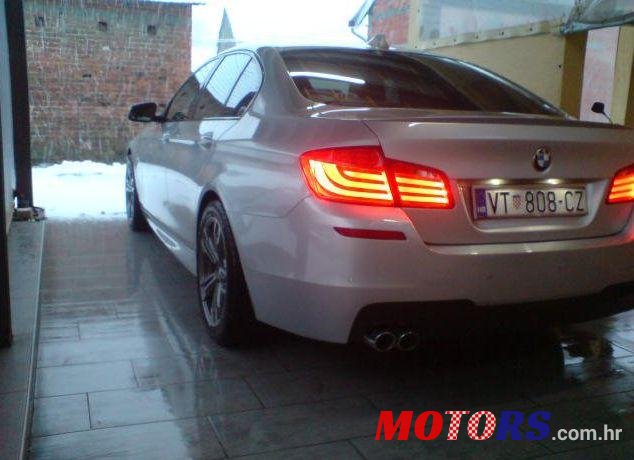 2010' BMW Serija 5 525D photo #2