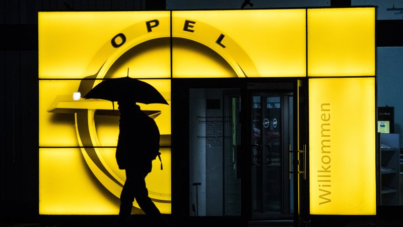 PSA seeks Opel refund from GM over CO2 emissions